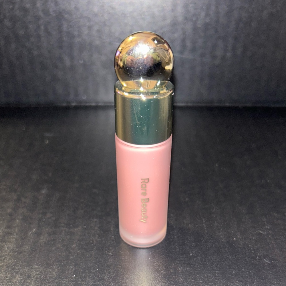 Rare Beauty Soft Pinch Dewy Liquid Blush - Encourage